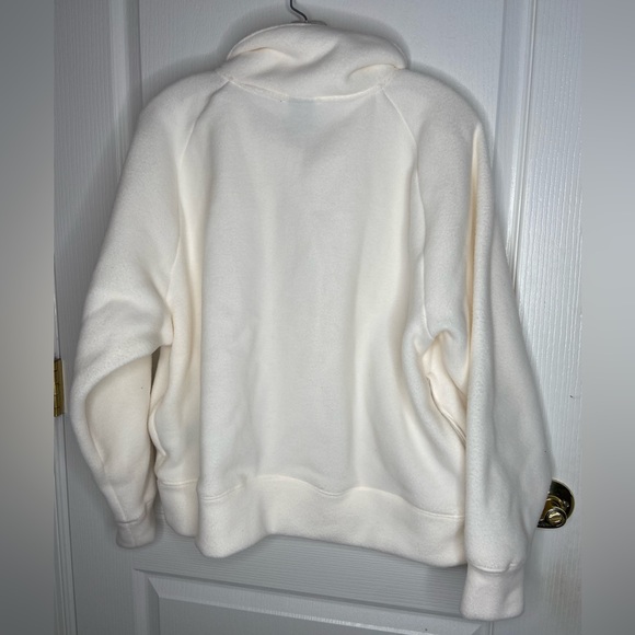 The North Face Fleece Quarter Zip NWT - Picture 2 of 6